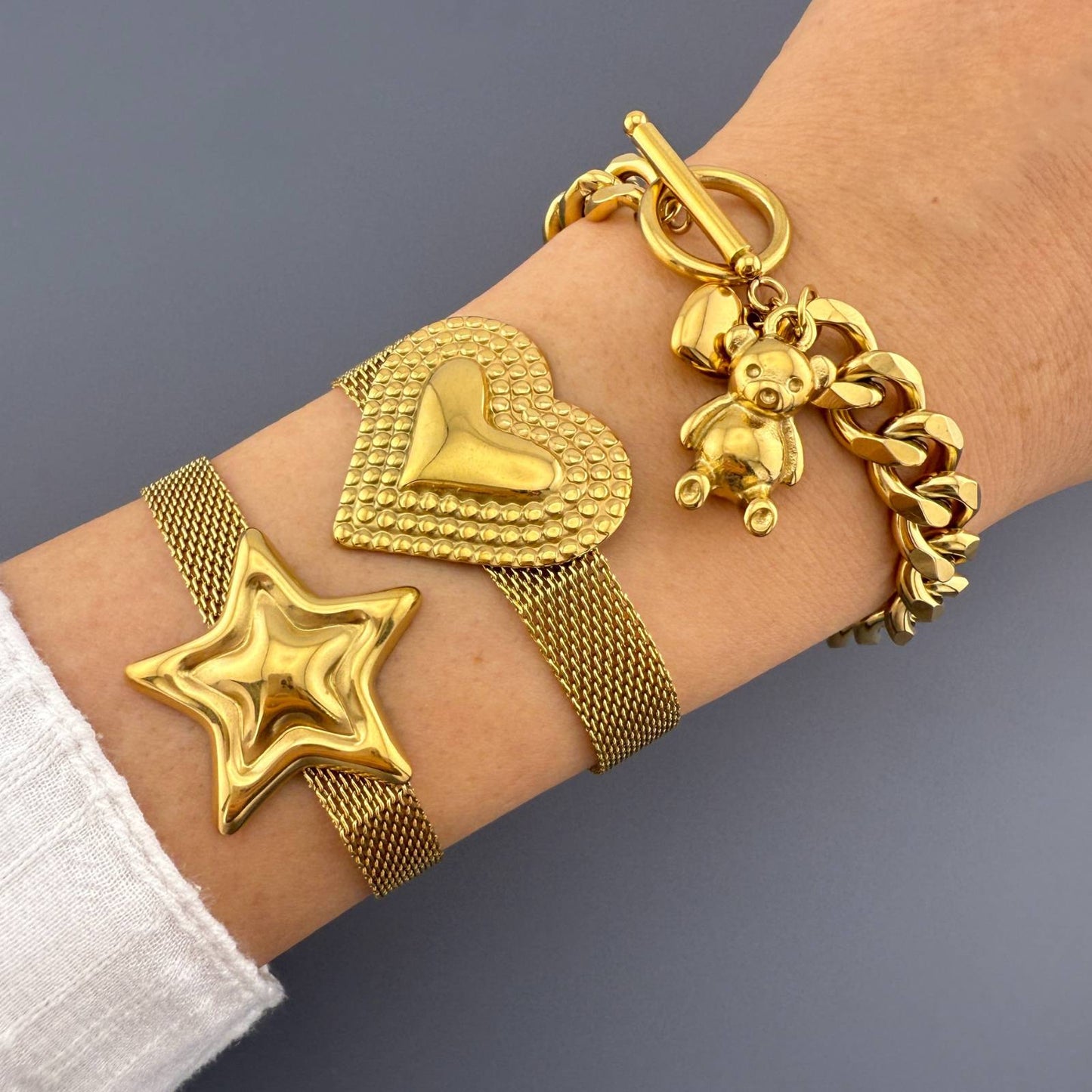 Hearts & Bear Armband